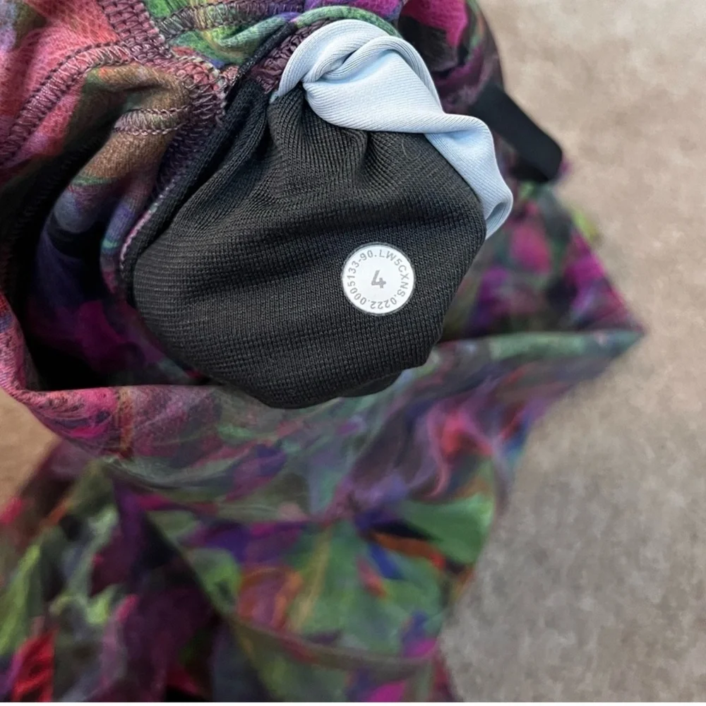 Lululemon Wunder Train High-Rise Tight 25" Vivid Floral Tone Multi Size 4 NWOT - Picture 7 of 7